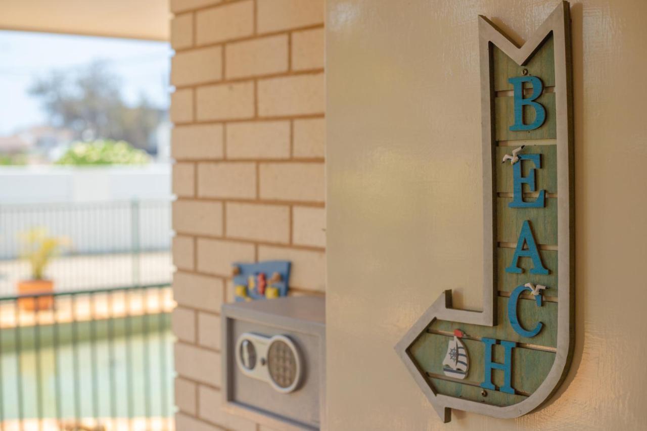 Santa Fe Motel And Holiday Units Lennox Head Exterior foto